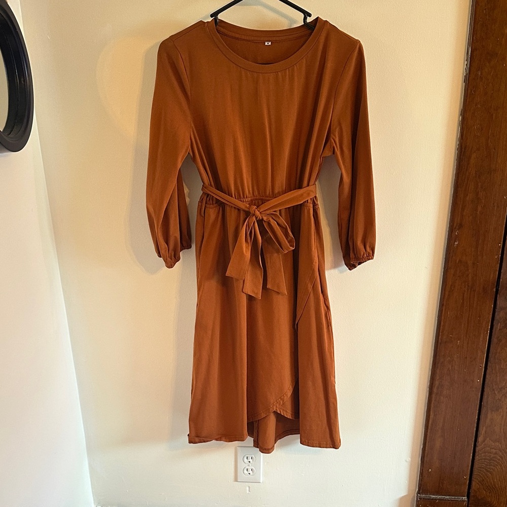 Elegant tan/bronze Women's Dress